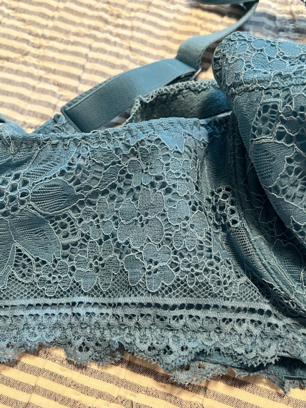 Simone Perele Blue Lace Underwire Bra - Picture 5 of 6